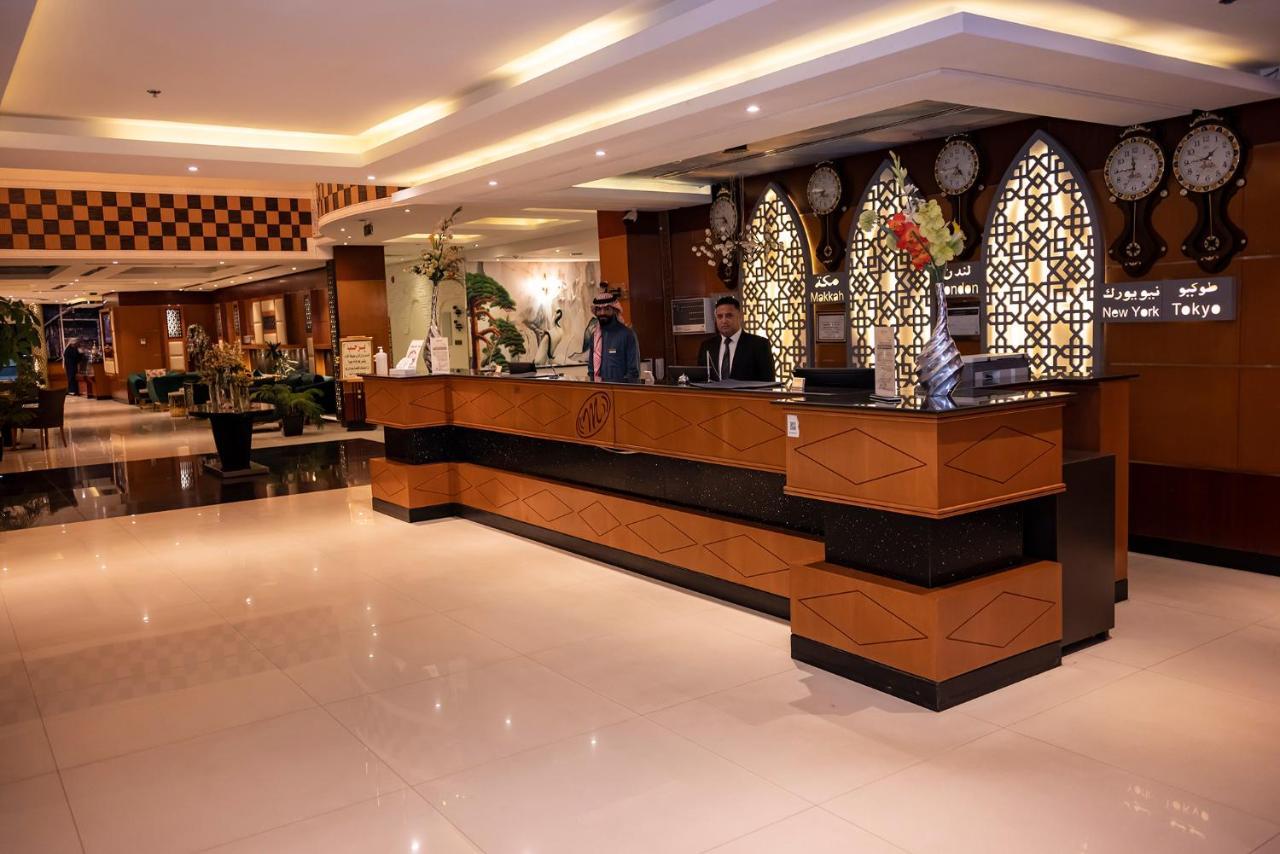 Meral Crown Hotel Riyadh Bagian luar foto